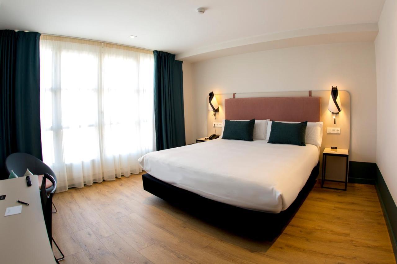 Hotel Plaza De La Paz Аро Экстерьер фото